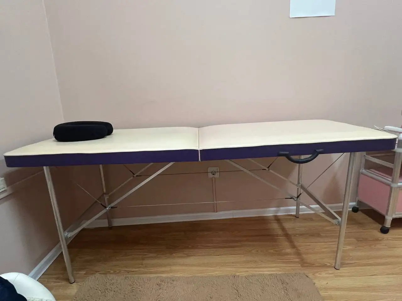 Продам кушетку косметологическую б/у - Барахолка в Владивосток