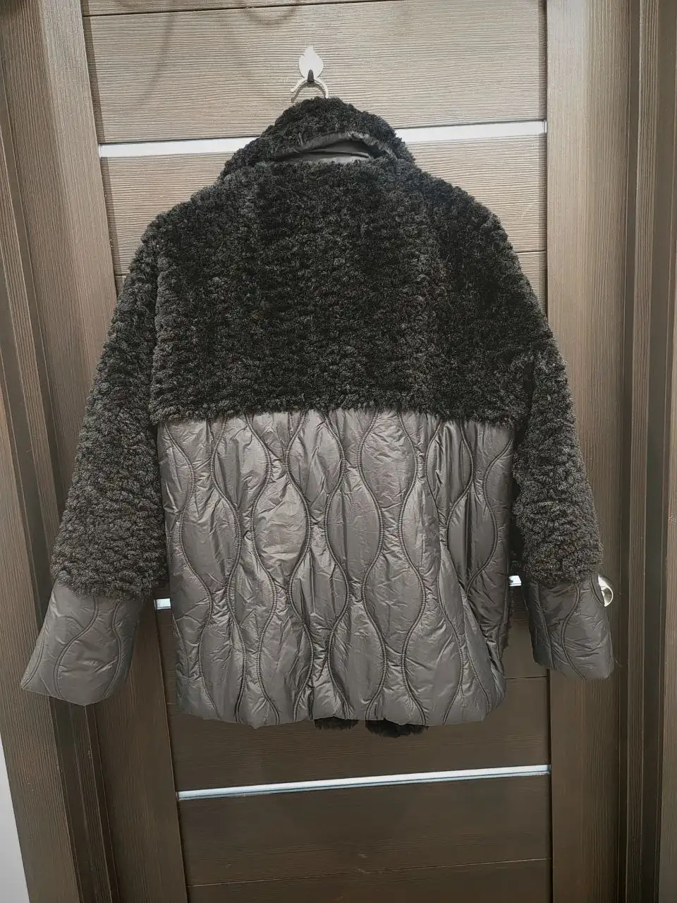 Демисезонное стеганое пальто L 42-46 - Пальто (Одежда) в Владивосток