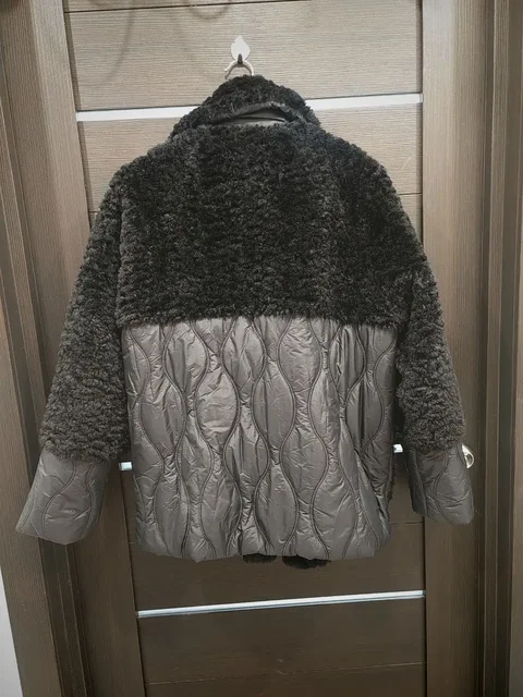 Демисезонное стеганое пальто L 42-46 - Лосины в Владивосток