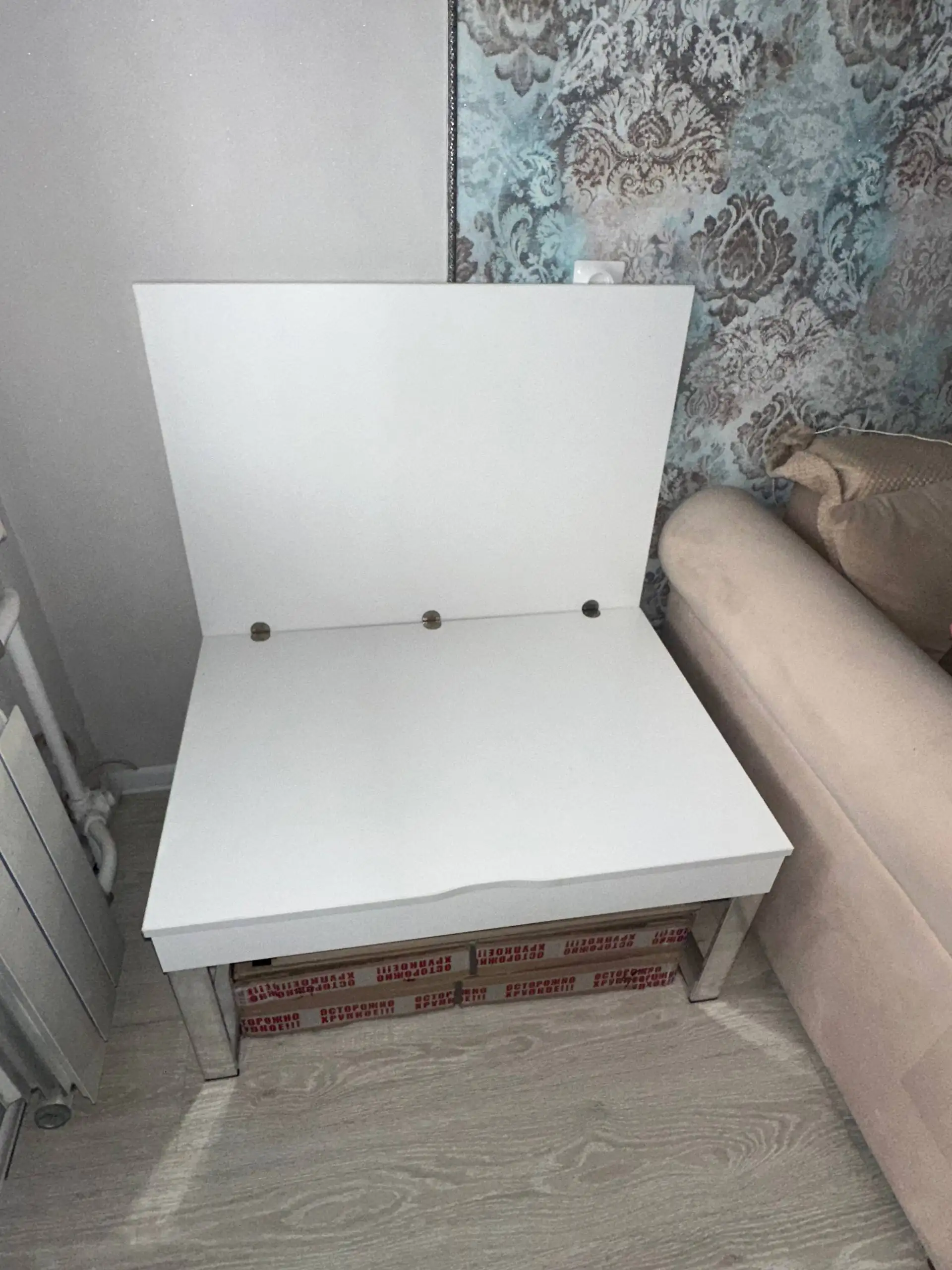 Стол-трансформер в хорошем состоянии - Барахолка в Владивосток