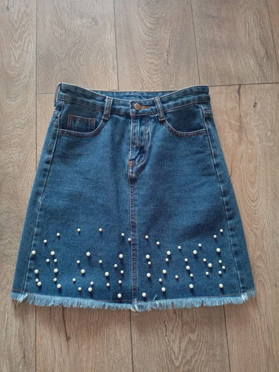 Продажа двух юбок: кожаной и джинсовой - Юбки (Одежда) в Владивосток