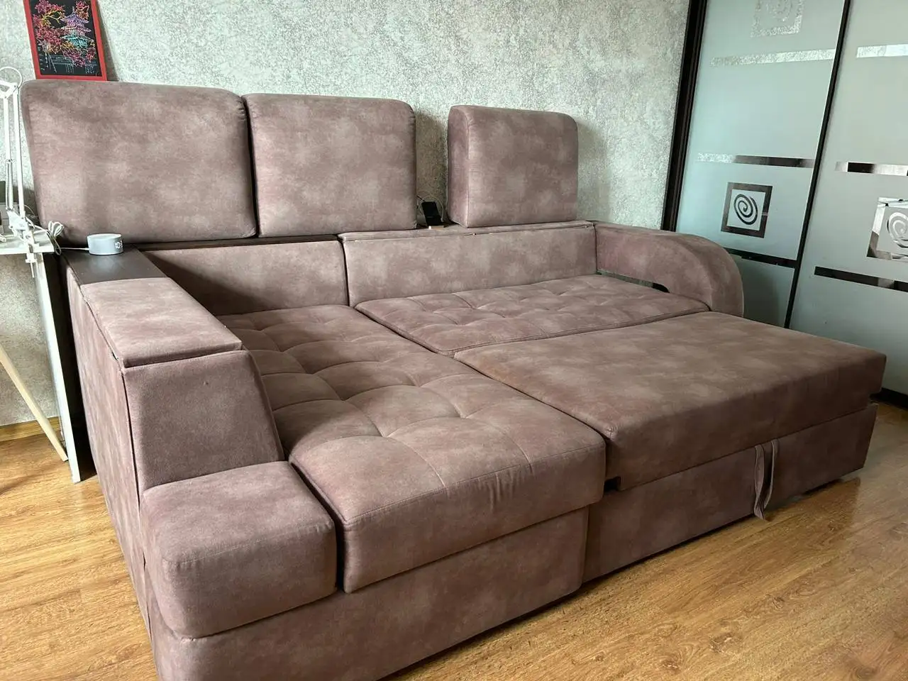 Продам диван - Барахолка в Владивосток