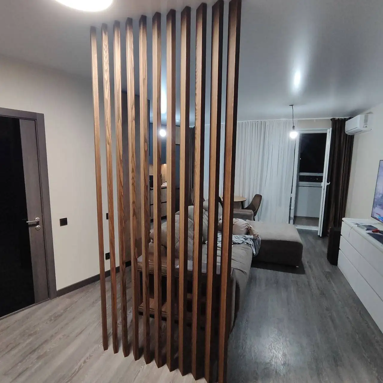 Декоративные перегородки и стеновые панели из шпона - Изготовление и монтаж (Услуги) в Владивосток