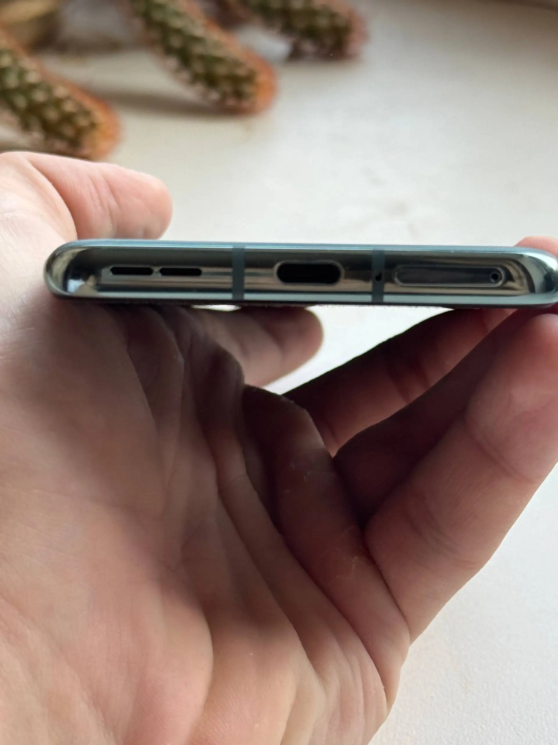 Продам OnePlus 10 Pro в отличном состоянии - Смартфоны (Электроника) в Владивосток