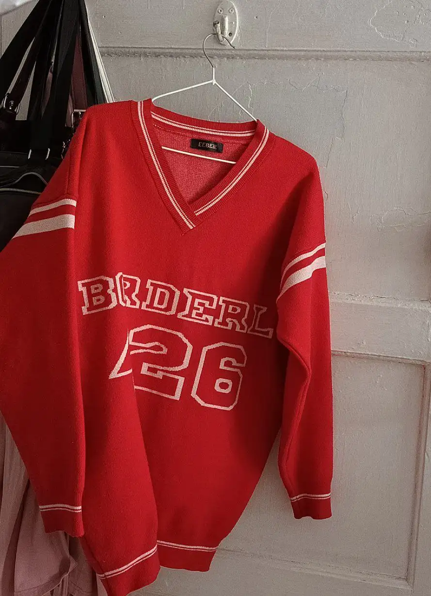 Свитер оверсайз в хорошем состоянии - Верхняя одежда (Одежда) в Владивосток