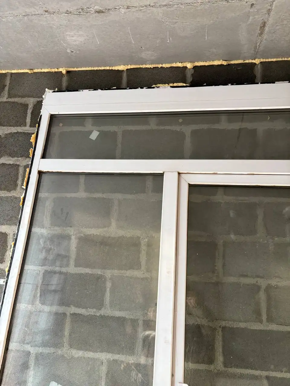 Евро дверь и окна на лоджию/балкон - Двери и окна (Барахолка) в Владивосток