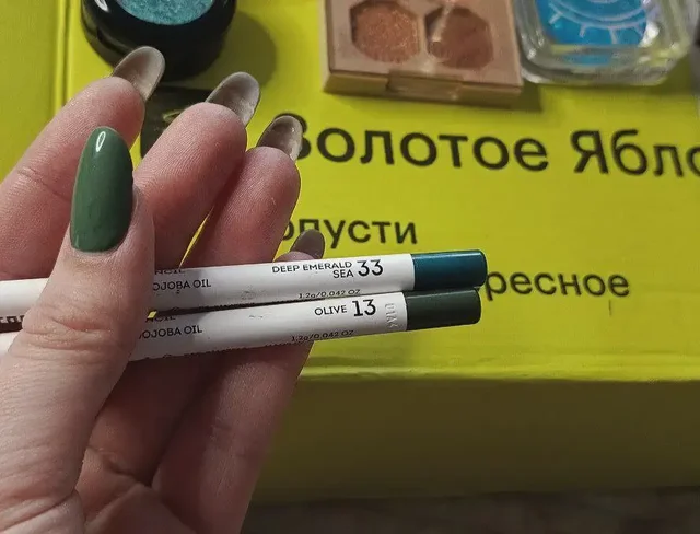 Продам косметику - Косметички и сумки в Владивосток