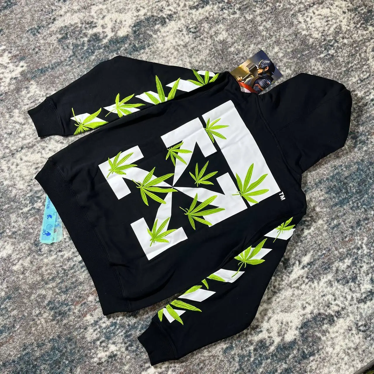 Худи Off White с редкой расцветкой - Худи (Одежда) в Владивосток