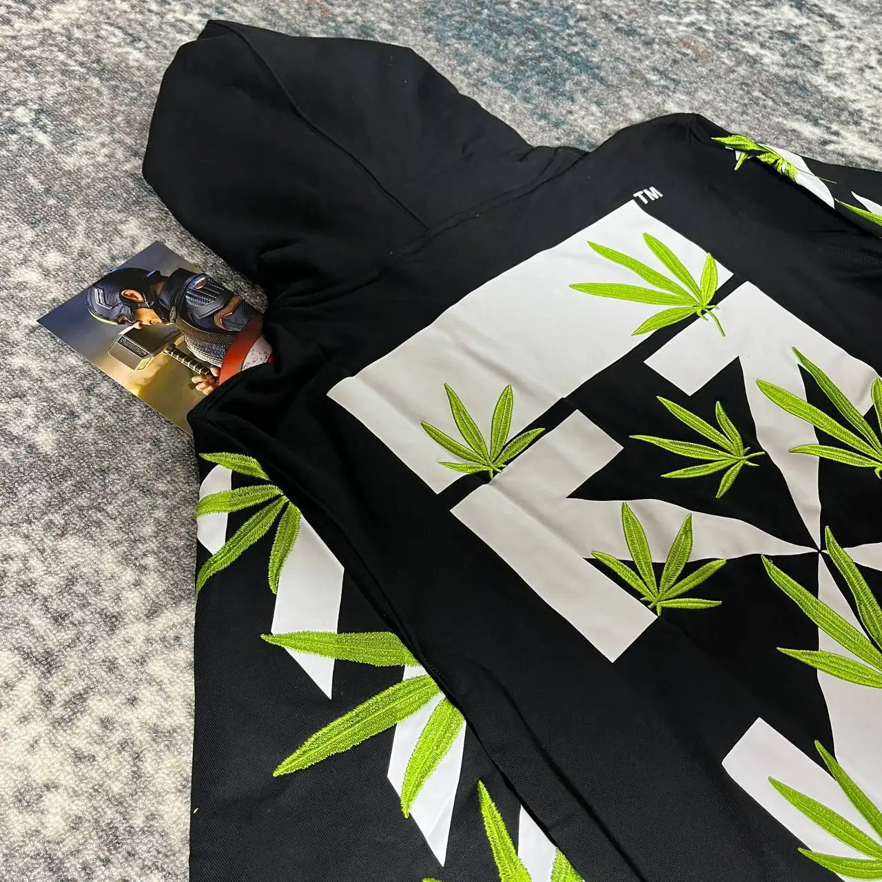 Худи Off White с редкой расцветкой - Худи (Одежда) в Владивосток