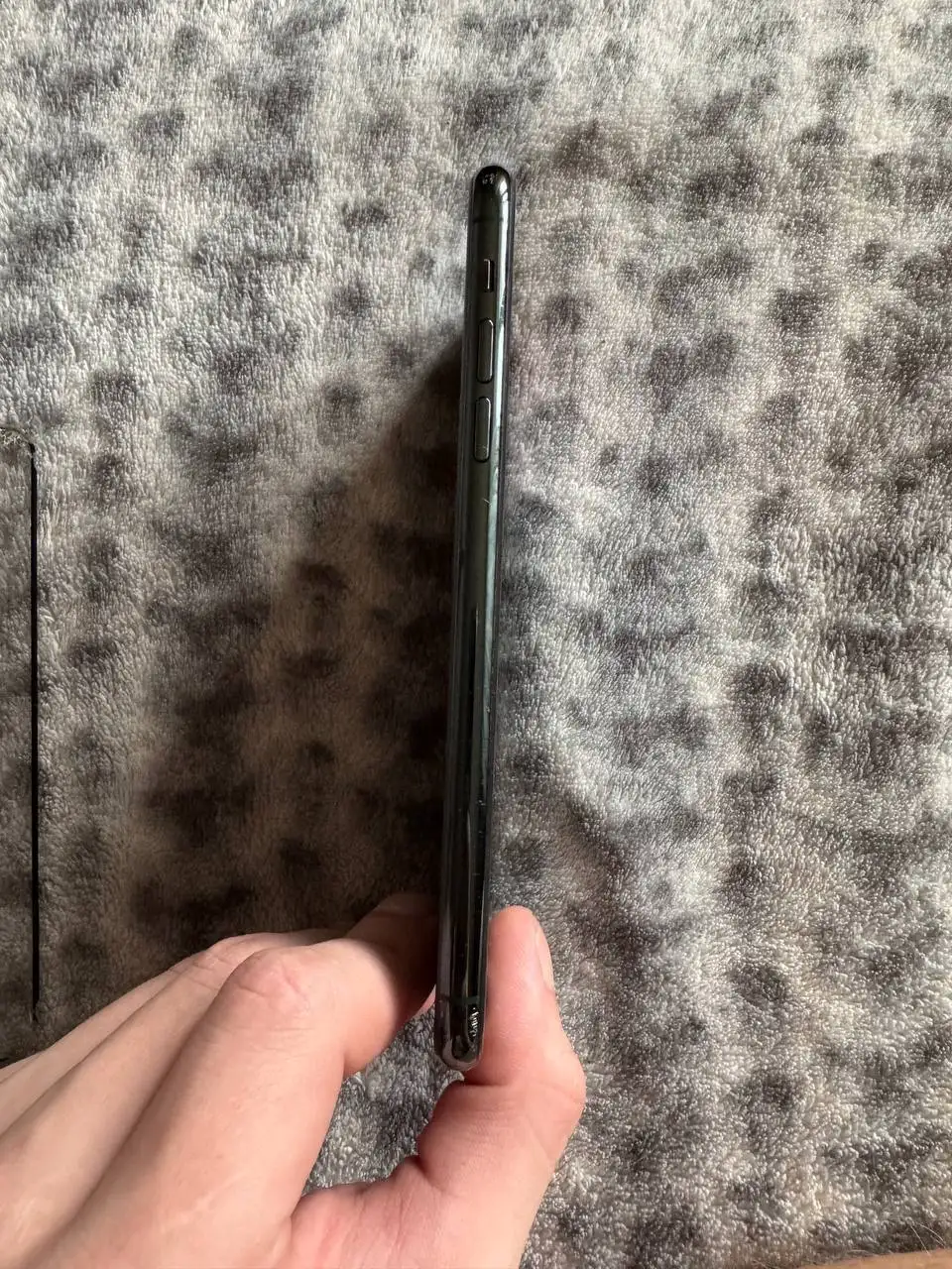 Продам iPhone 11 Pro Max 64 ГБ - Смартфоны (Электроника) в Владивосток