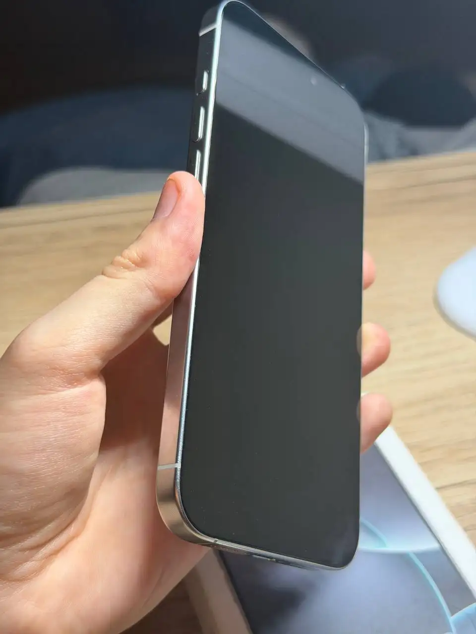 iPhone 16 Pro Max 256GB в отличном состоянии - Смартфоны (Электроника) в Владивосток