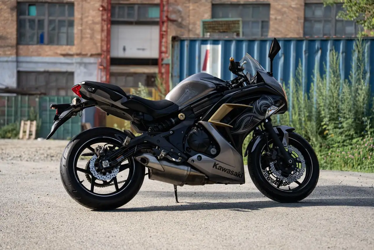 Продажа мотоцикла Kawasaki Ninja 400 2016 года - Мотоциклы (Авто) в Владивосток