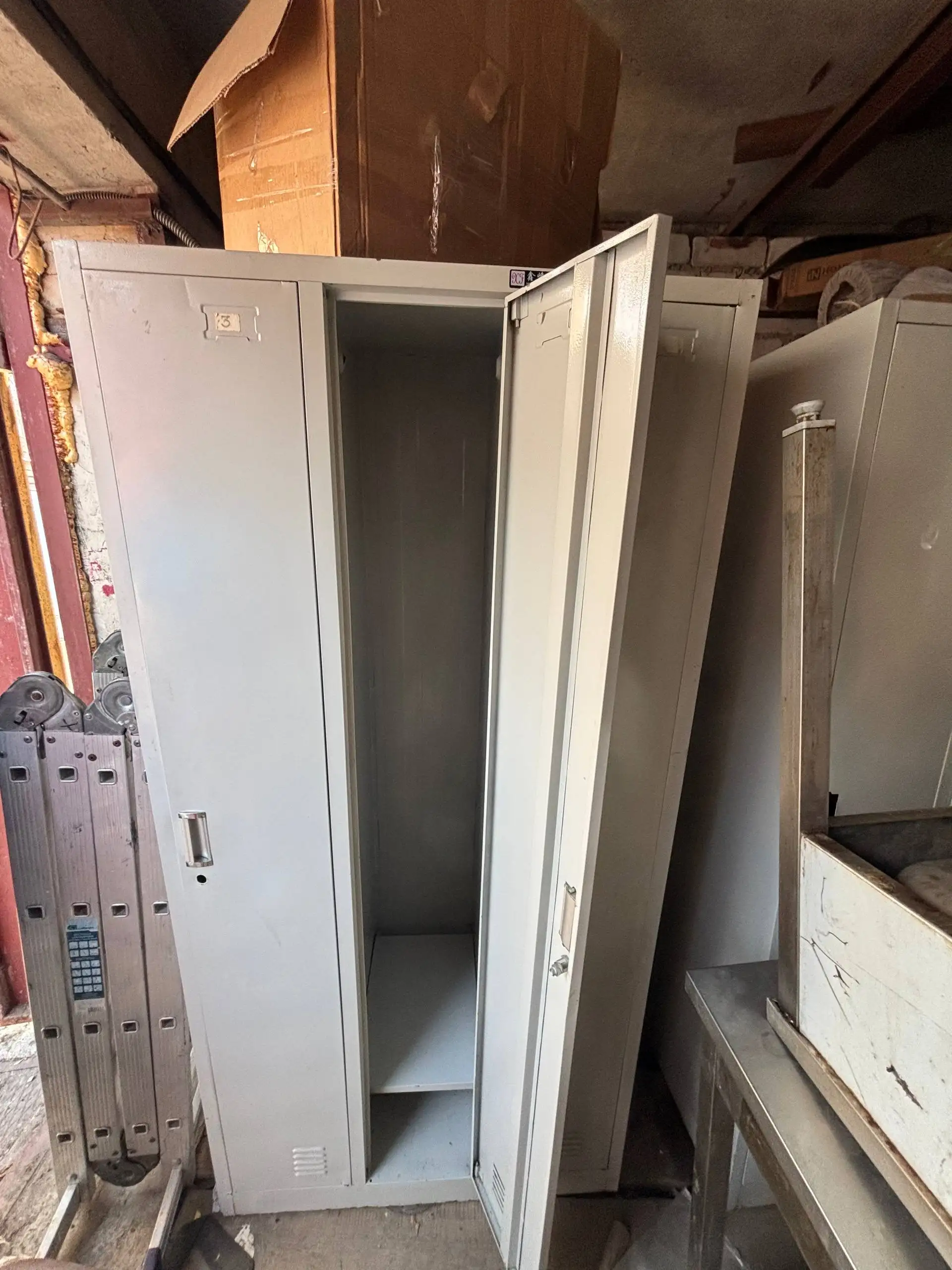 Продажа тройных шкафов-рундуков во Владивостоке - Мебель (Для дома и дачи) в Владивосток