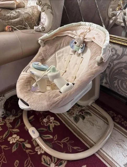 Б/У кресло-качалка с функцией подключения музыки - Кондиционеры в Владивосток