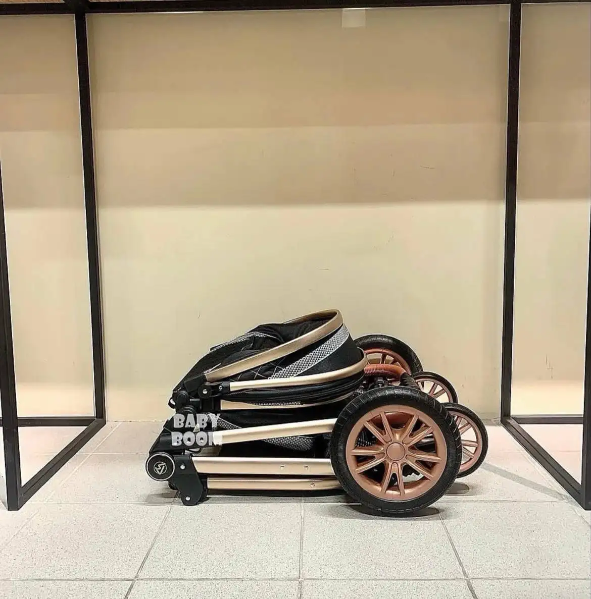 Продажа молокоотсоса и коляски - Детские товары (Товары для детей) в Владивосток