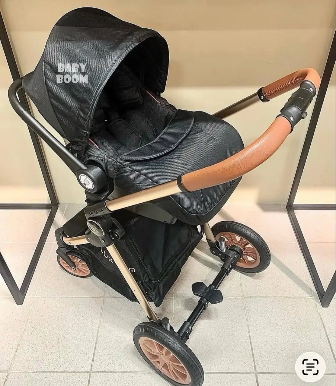 Продажа молокоотсоса и коляски - Детские товары (Товары для детей) в Владивосток