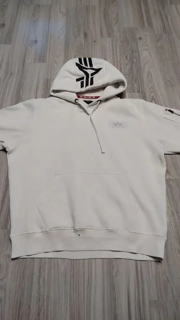 Худи Alpha Industries размер L - частное объявление в Владивосток