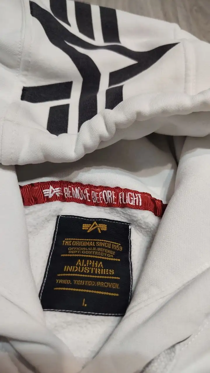 Худи Alpha Industries размер L - Худи (Одежда) в Владивосток
