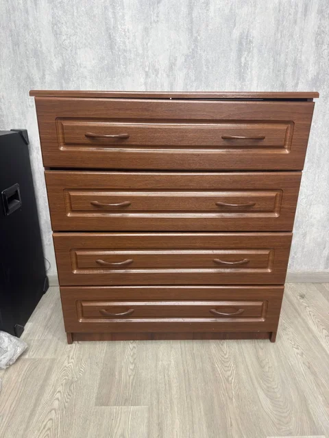 Комод б/у в отличном состоянии - Садовая мебель в Владивосток