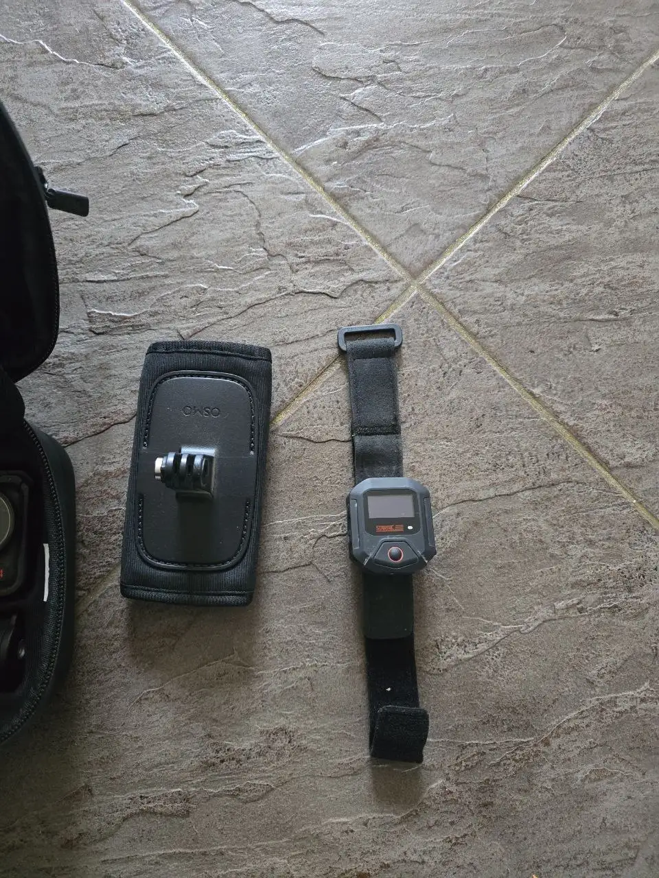 Продам экшн камеру DJI OSMO 4 Adventure - Фото- и видеокамеры (Электроника) в Владивосток