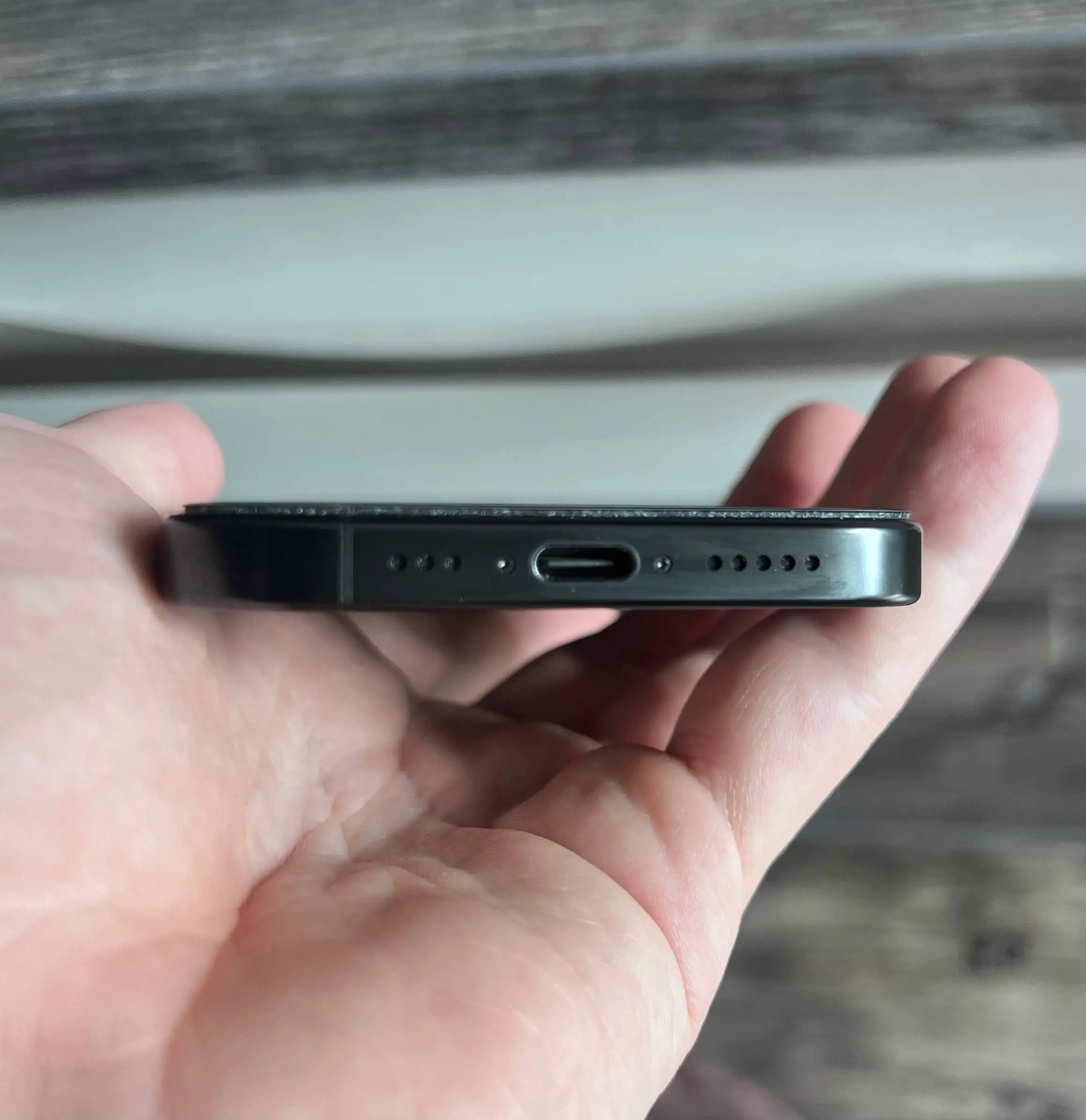 Продам iPhone 16 Pro 128GB в отличном состоянии - Смартфоны (Электроника) в Владивосток