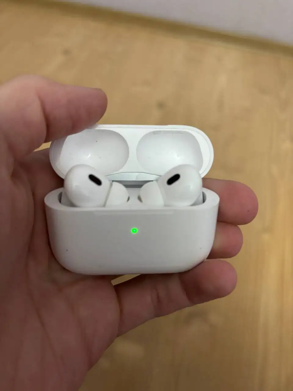 Продам AirPods Pro 2 - Наушники (Электроника) в Владивосток