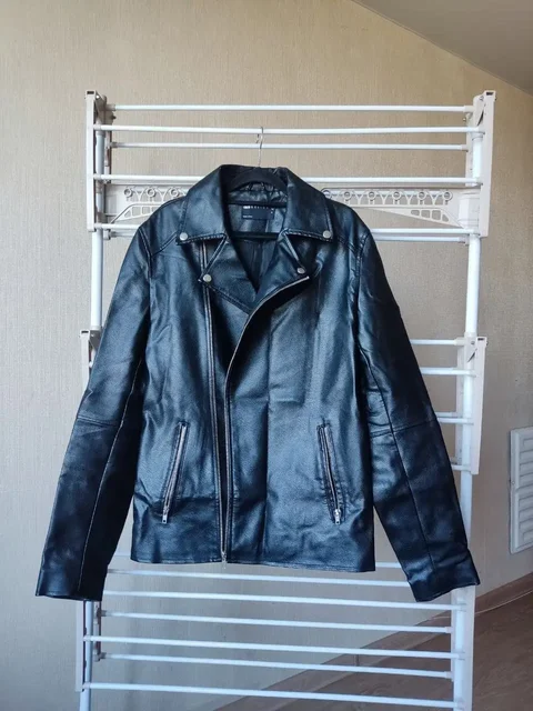 Кожаная мужская куртка ASOS размер М - Купальники в Владивосток