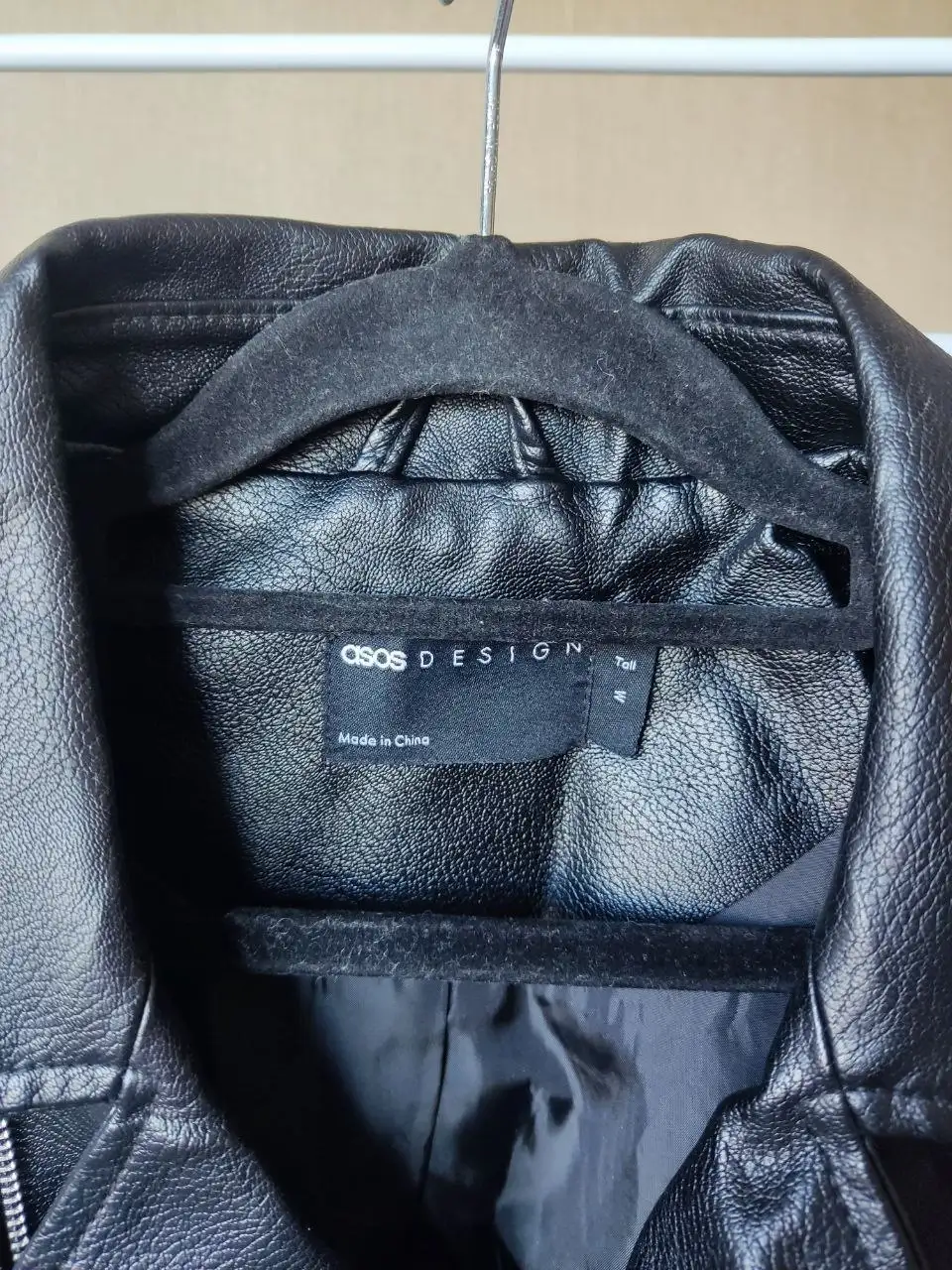 Кожаная мужская куртка ASOS размер М - Верхняя одежда (Одежда) в Владивосток