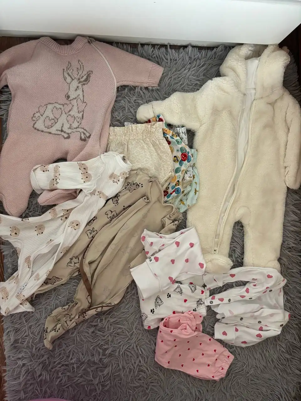 Детские вещи на новорожденного от 0 до 3-4 месяцев - Одежда для новорожденных (Товары для детей) в Владивосток