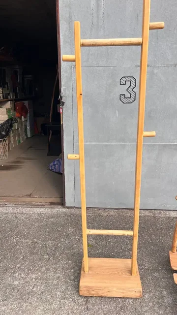 Стойка из дерева - Товары для дома в Владивосток