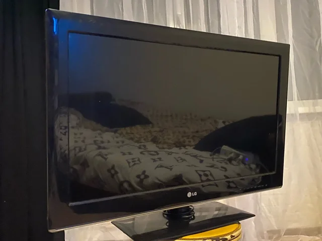 Не включается, мигает - Товары для дома в Владивосток