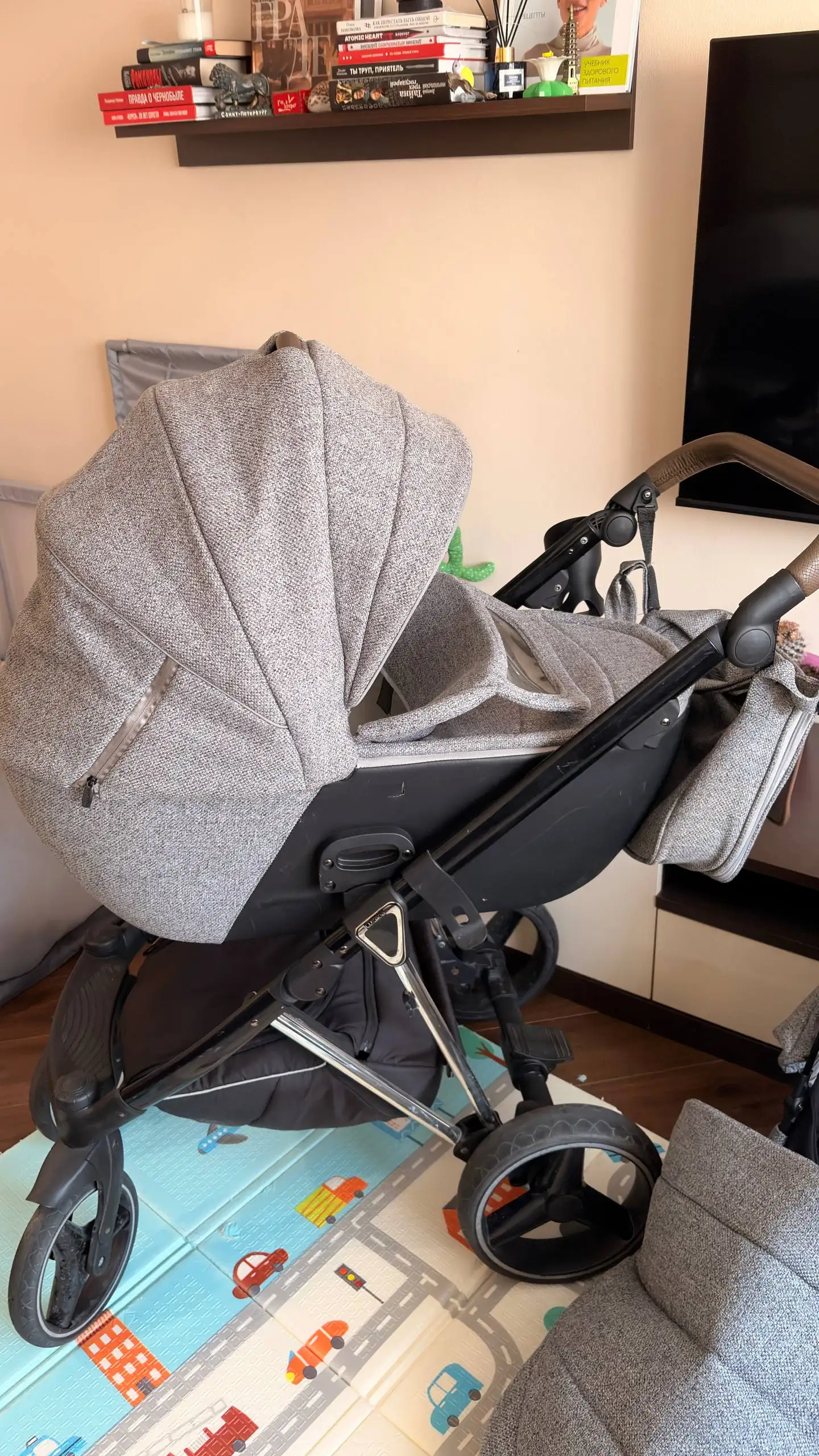 Коляска 2в1 Luxmom (серо-черный) - Коляски (Товары для детей) в Владивосток