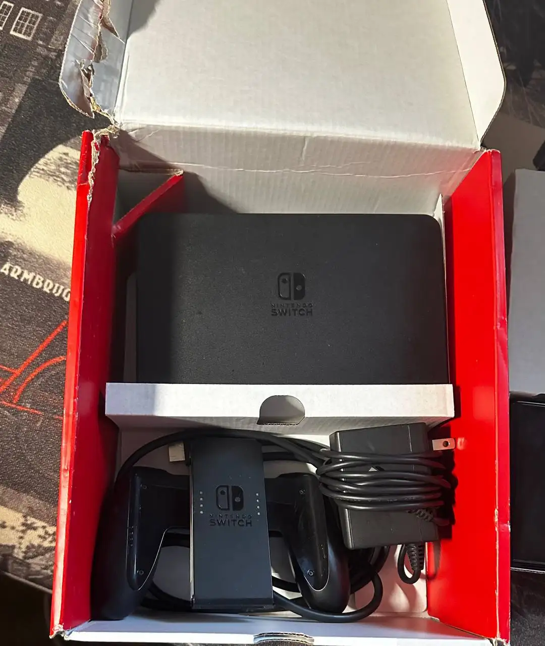 Nintendo Switch Oled - Игровые приставки (Электроника) в Владивосток
