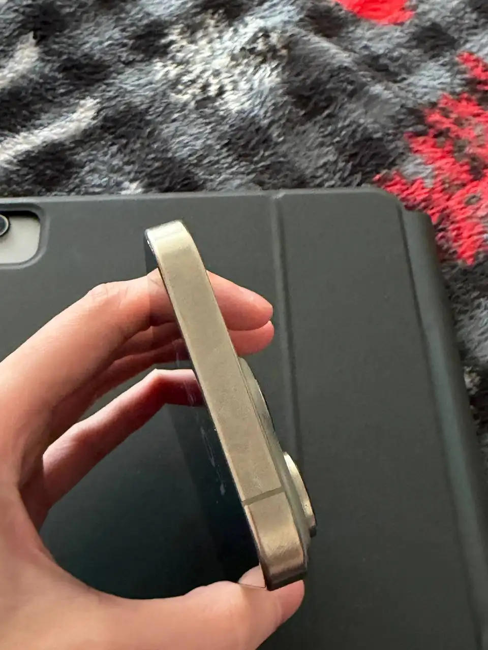iPhone 16 Pro 256GB - Смартфоны (Электроника) в Владивосток