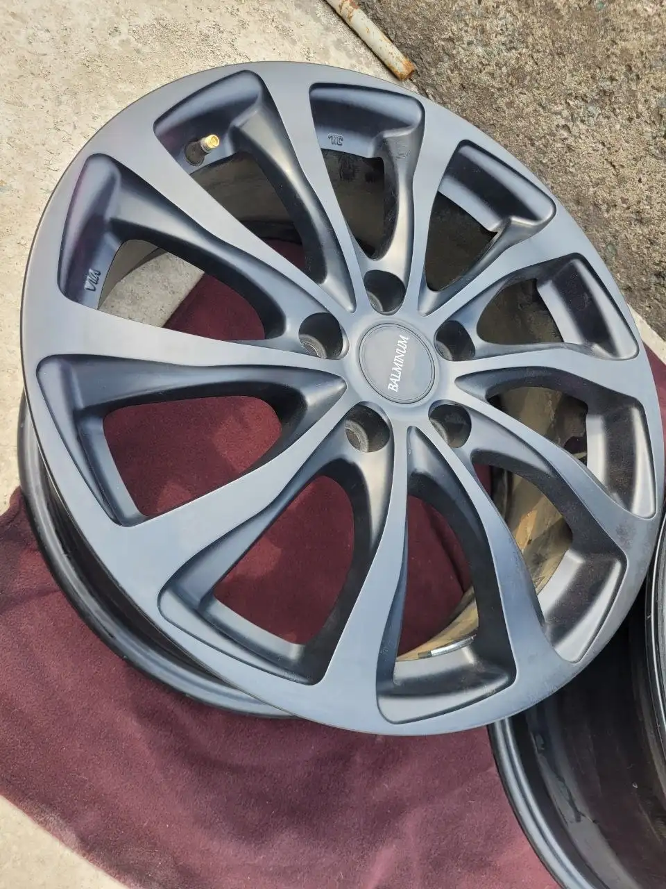 Диски колёсные Bridgestone Balminum R17 5x114.3 - Колёсные диски (Запчасти) в Владивосток