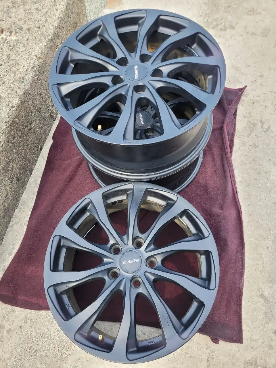 Диски колёсные Bridgestone Balminum R17 5x114.3 - Колёсные диски (Запчасти) в Владивосток