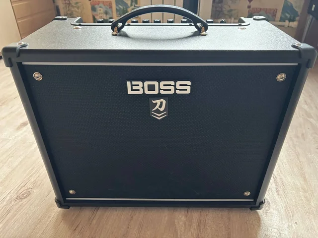 Продам комбоусилитель Boss Katana 50 mk2 - Хобби и отдых в Владивосток