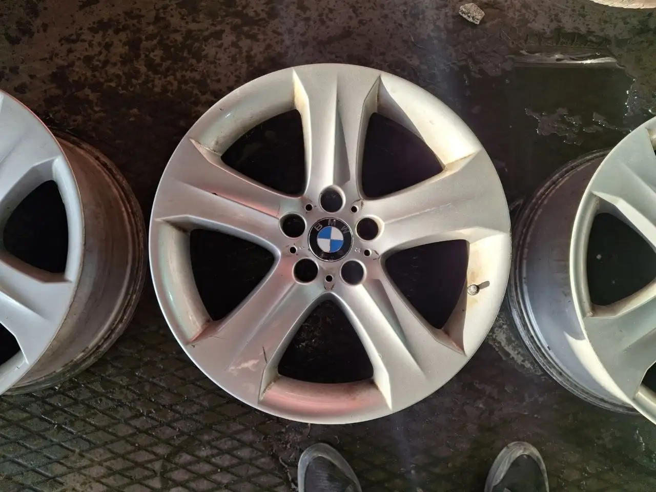 Оригинальные диски BMW Style 258 R19 для X5/X6 - Диски и шины (Авто) в Владивосток
