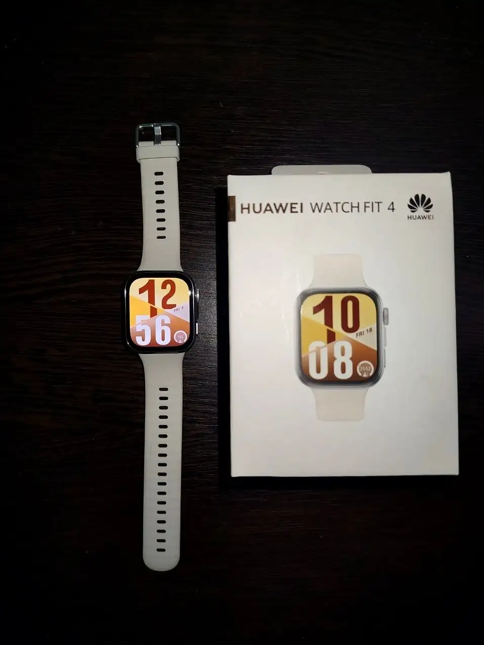 Продам часы Huawei Watch Fit 4 - Умные часы (Электроника) в Владивосток
