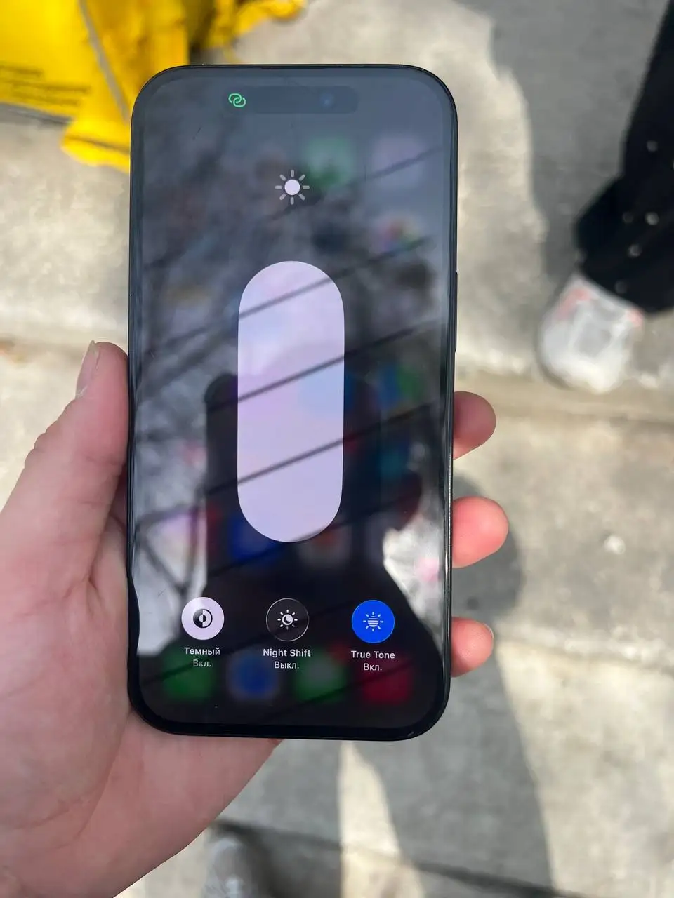 iPhone 15 3 месяца - Смартфоны (Электроника) в Владивосток