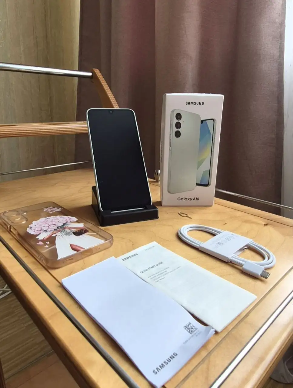 Samsung Galaxy A16 256 ГБ Б/У - Мобильные телефоны и аксессуары (Электроника) в Владивосток