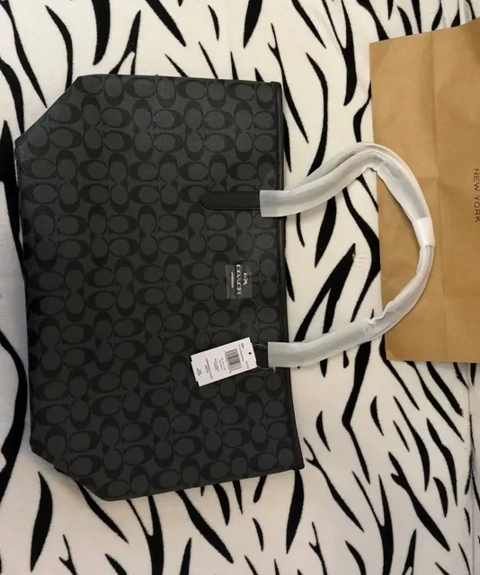 Сумка Coach оригинал - частное объявление в Владивосток