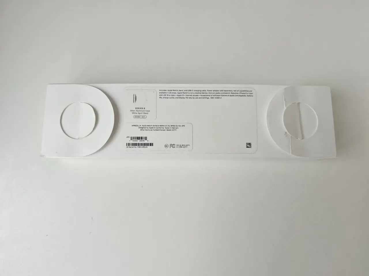 Apple Watch Series 8 45mm Silver с неработающим динамиком - Умные часы (Электроника) в Владивосток