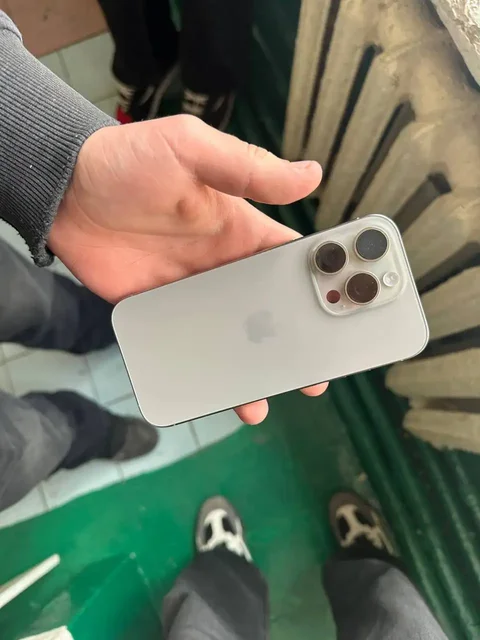 Обмен iPhone 16 Pro на Google Pixel 10 Pro или 9 Pro - Радиодетали и компоненты в Владивосток