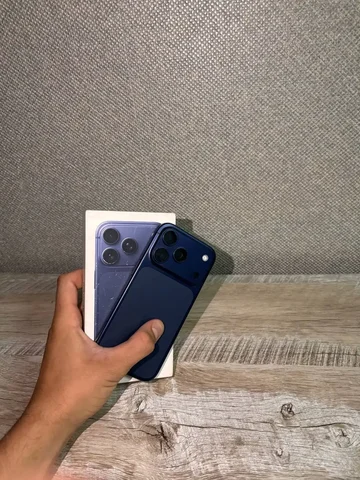 iPhone 17 Pro 256 ГБ в отличном состоянии - Моноблоки в Владивосток