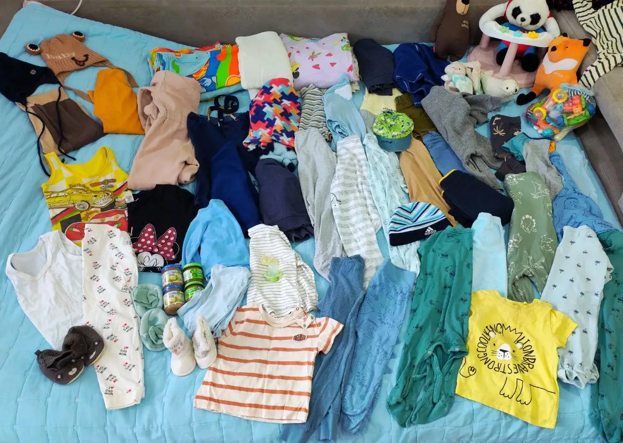 Лот вещей и игрушек для мальчика - Товары для детей в Владивосток