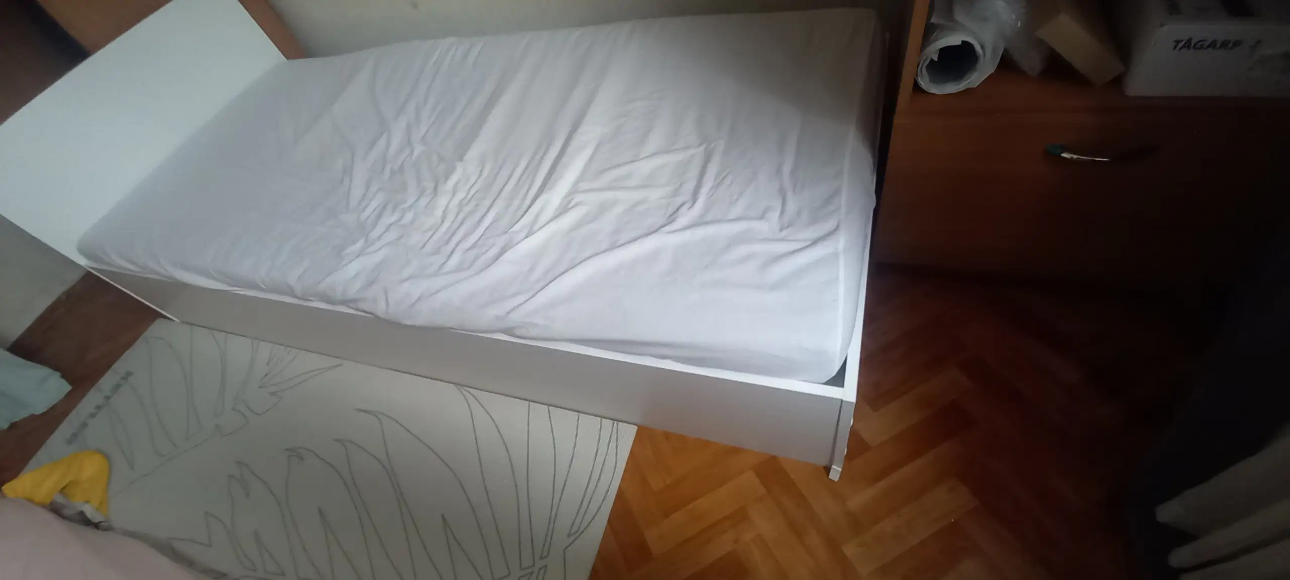 Продам кровать и рабочее место - Для дома и дачи в Владивосток