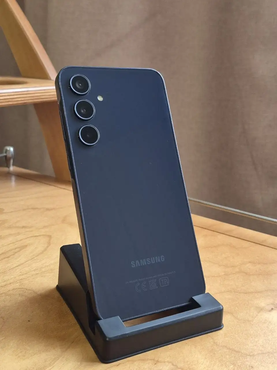 Samsung Galaxy A35 128 ГБ Б/У во Владивостоке - Телефоны (Электроника) в Владивосток