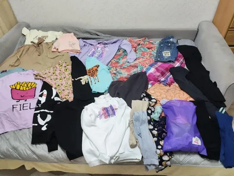 Вещи на девочку размер 146-152 - Товары для детей в Владивосток
