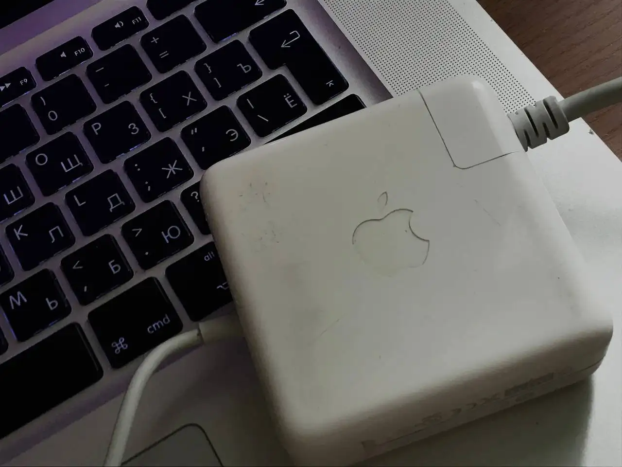 MacBook Pro 15 (Mid 2009) 6500р - обмен на мак/айфон/ноутбук - Ноутбуки (Электроника) в Неизвестно